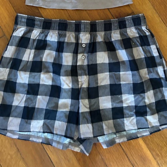 PINK Victoria’s Secret boxer shorts and tank top size small - Picture 4 of 4